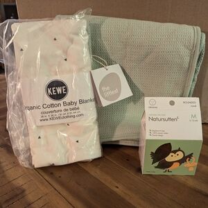 ❗SOLD❗Organic/ non-toxic 3 item baby